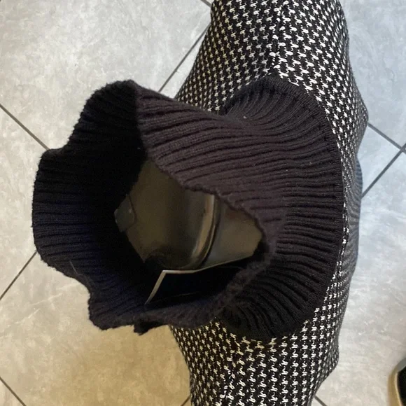 Karen Scott Jersey Turtle Neck - Picture 3 of 6